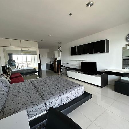 Condo Express Pattaya Exterior foto