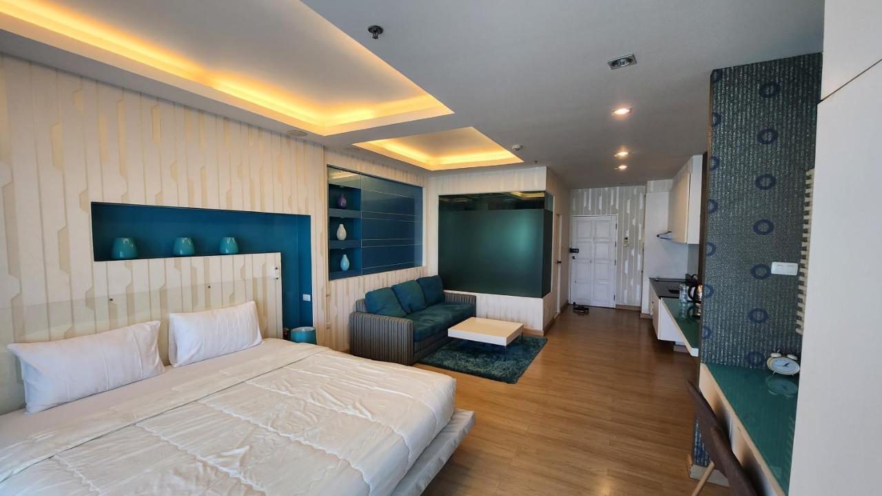 Condo Express Pattaya Exterior foto