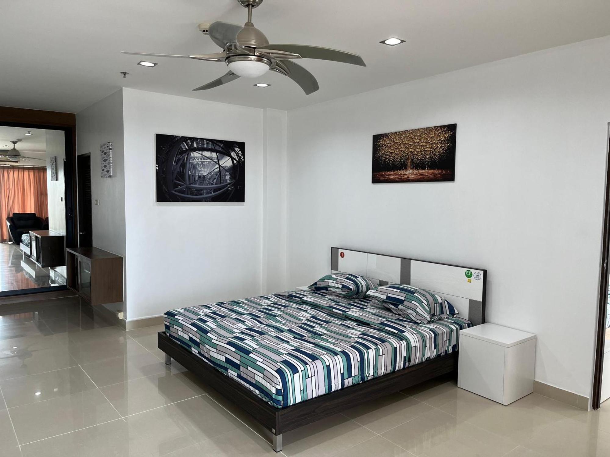 Condo Express Pattaya Exterior foto