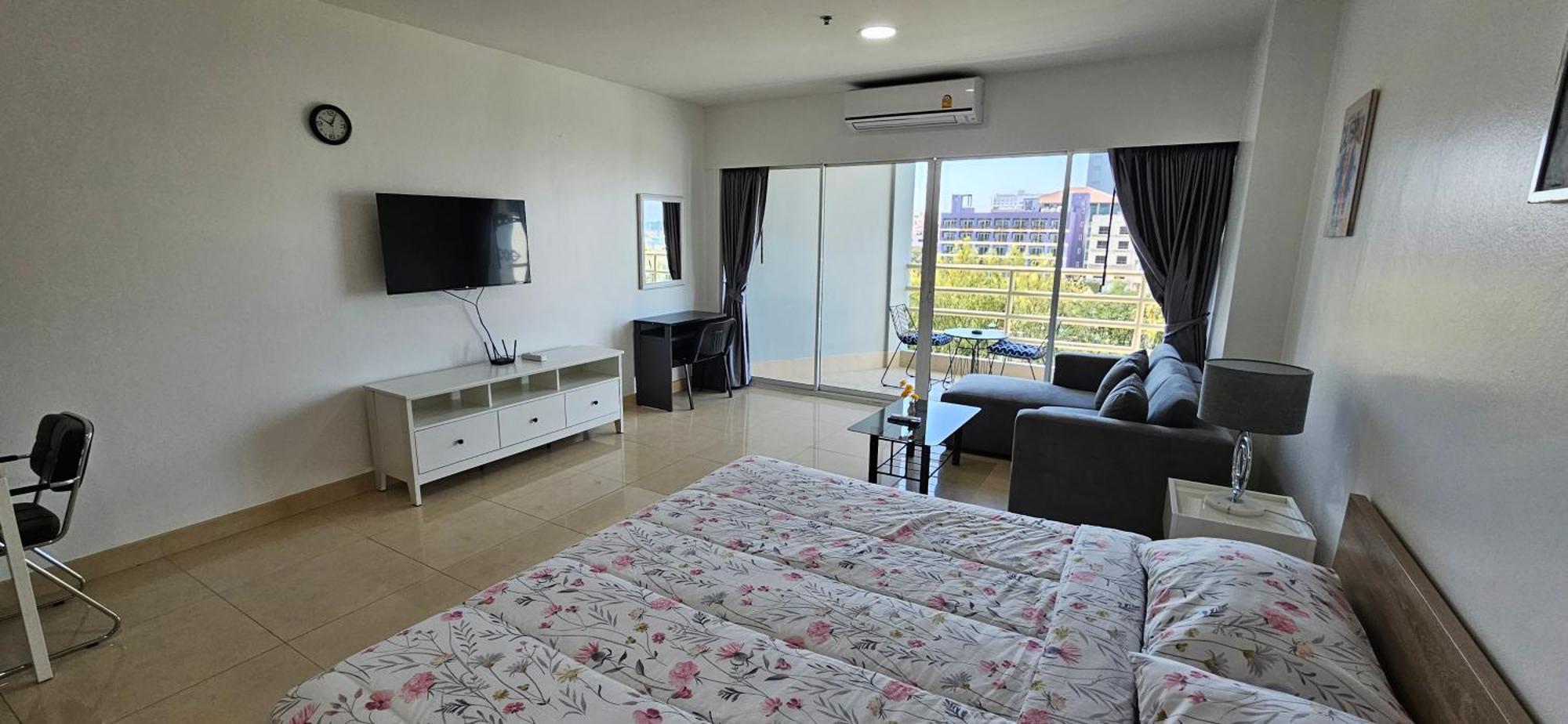 Condo Express Pattaya Exterior foto