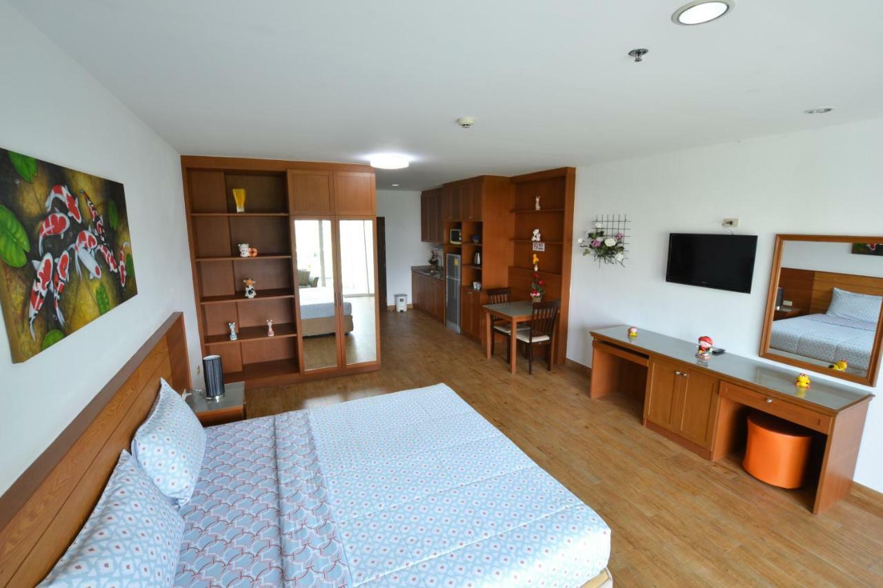 Condo Express Pattaya Exterior foto